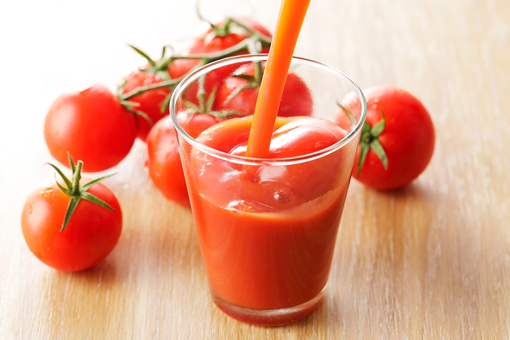 トマトジュースの栄養を最大限に引き出す飲み方3つ