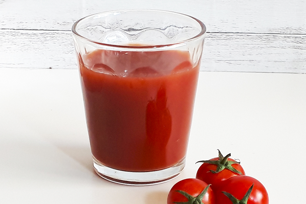 トマトジュースの1日の摂取目安量