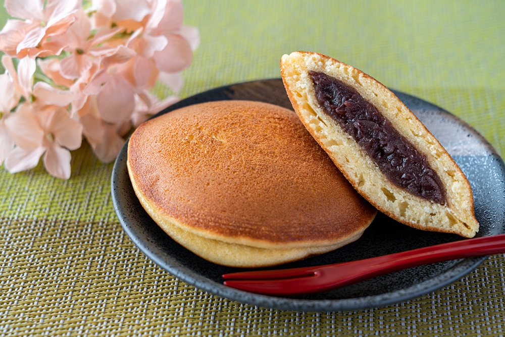 どら焼きの歴史や名前の由来とは？現代風のバリエーションや雑学も紹介の画像