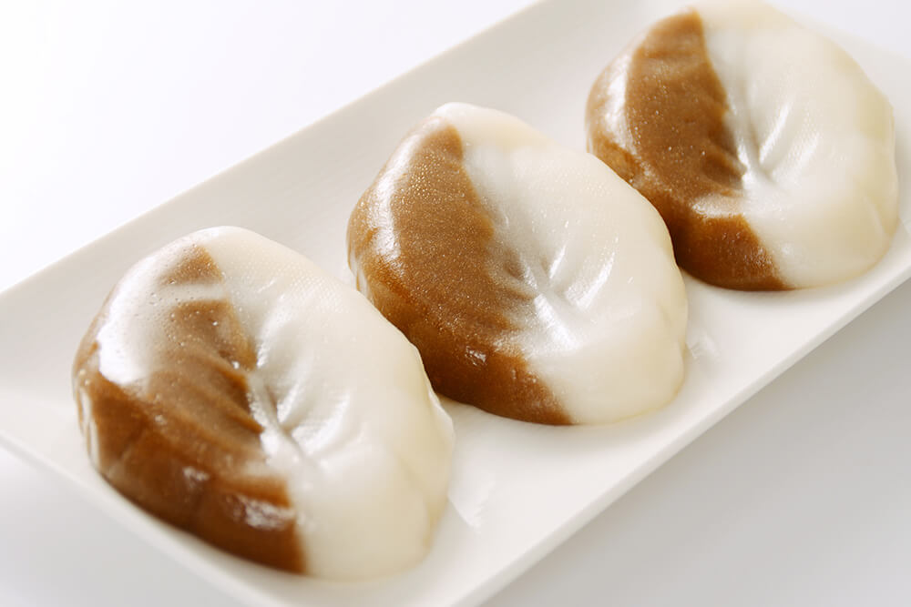 北海道の伝統菓子「べこ餅」とは？由来やくじら餅との違い、美味しい食べ方なども紹介の画像