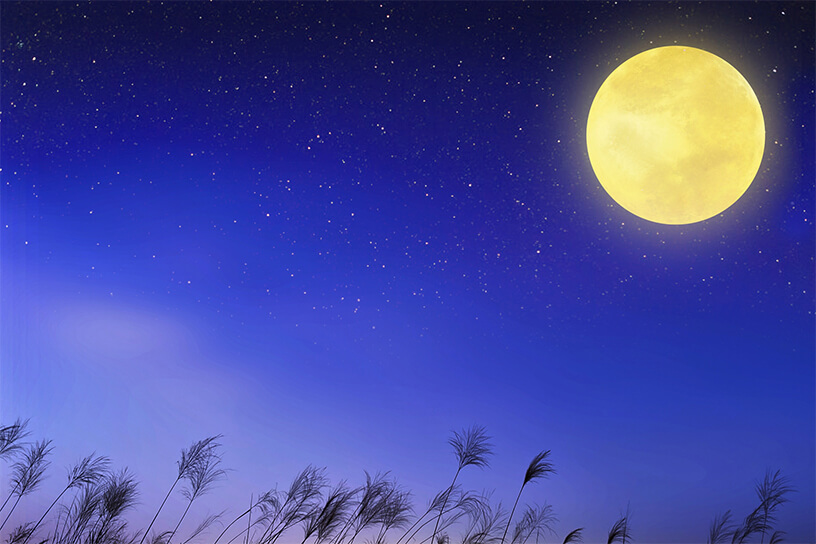 満月