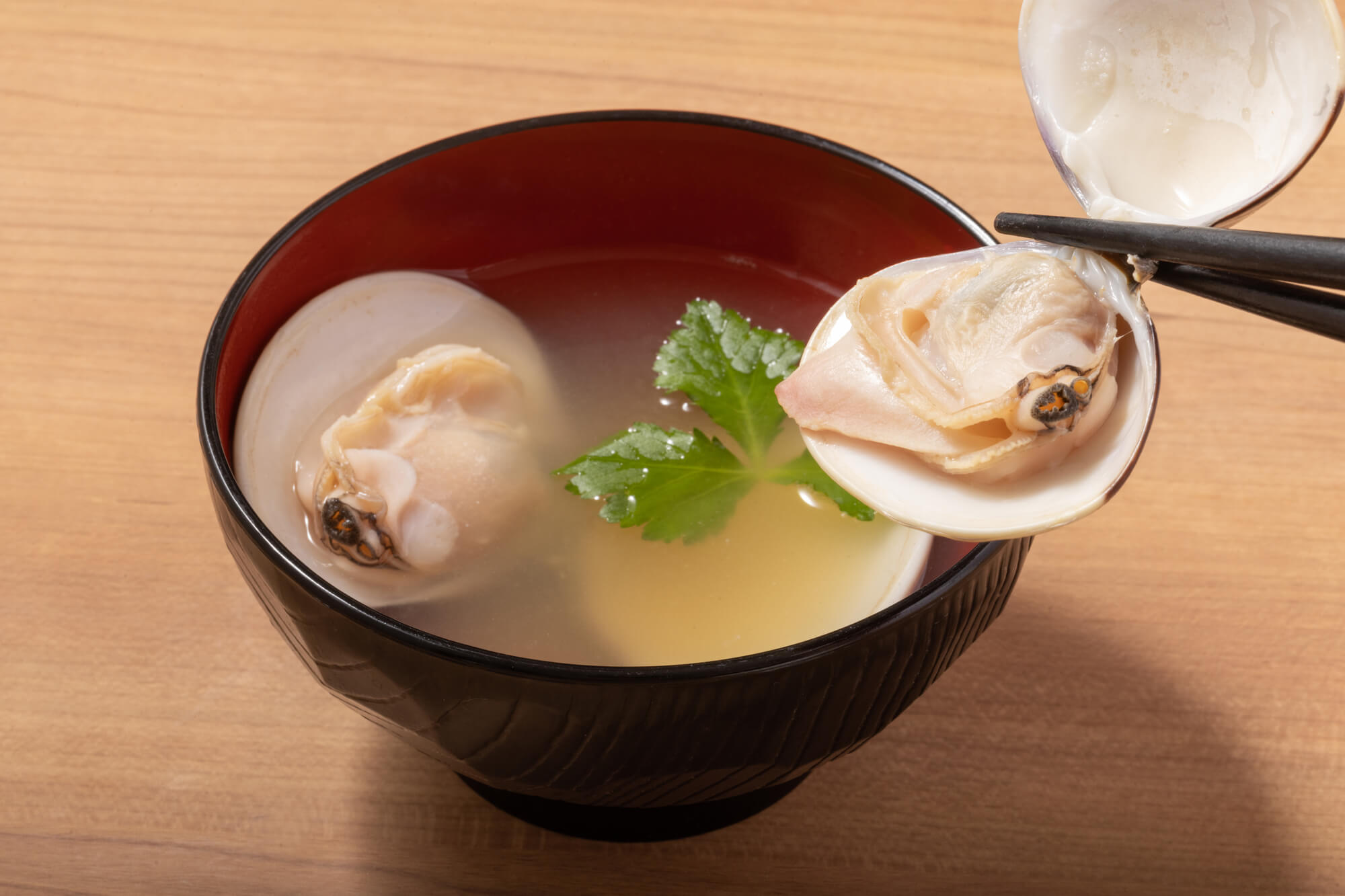ハマグリの味噌汁