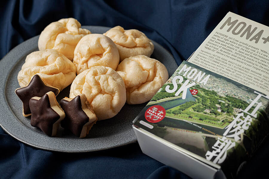 もち×もちシュー6個＆モナスク 五稜郭（チョコレート）8個入り