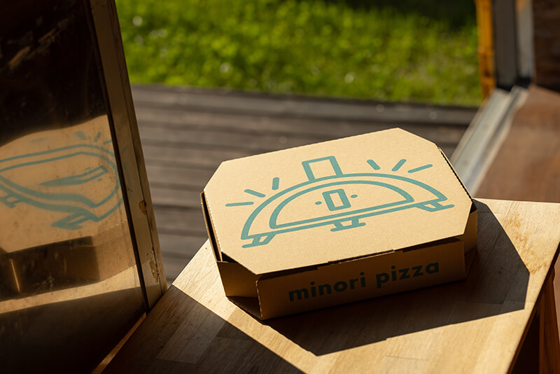 清水町minori pizza（みのりピザ）のテイクアウトボックス